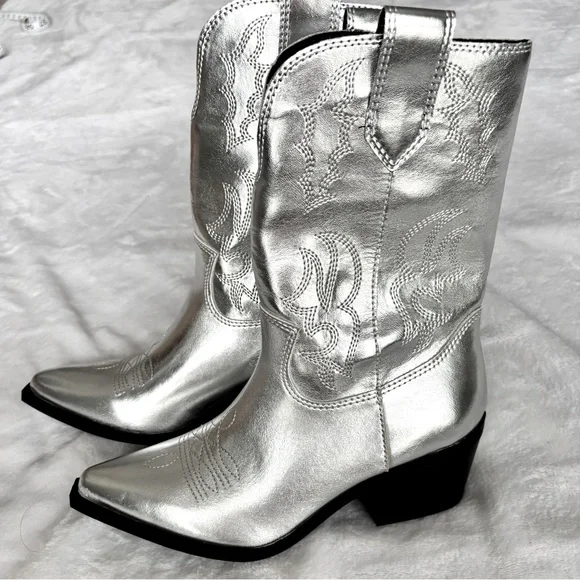 INDIGO RD Yoley Metallic Silver Mid-Calf Cowboy Boots--NEW--5.5 - Picture 4 of 13